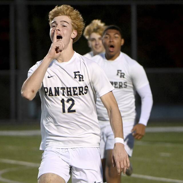 Motivated Franklin Regional rolls past Bellefonte in PIAA 1st round match