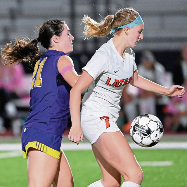 Westmoreland high school notebook: Big 5/6 recognizes area soccer, volleyball players and coaches