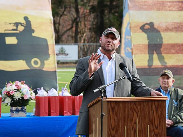 7919718_web1_hj-hamptonheroes-112124-1