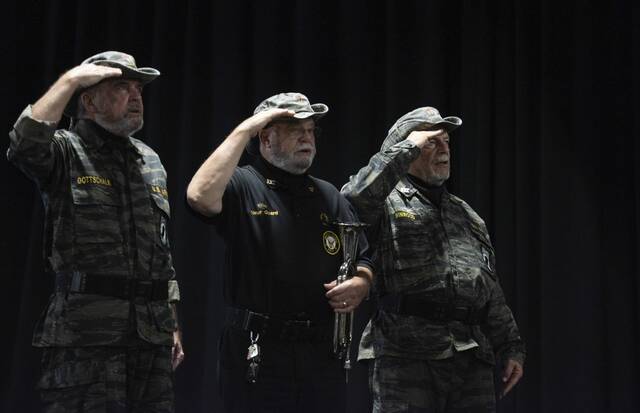 7923974_web1_ptr-VeteransBreakfastClub2