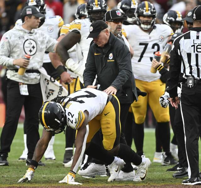 7924001_web1_ptr-SteelersCom18-111124