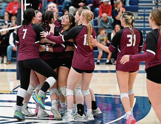 Late momentum shift helps Greensburg Central Catholic top Frazier, advance to PIAA volleyball final