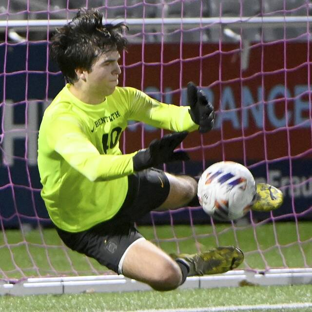Perfect season within reach for 2 WPIAL teams at PIAA boys soccer championships