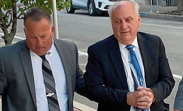 7933934_web1_gtr-attorneyarrest-110824