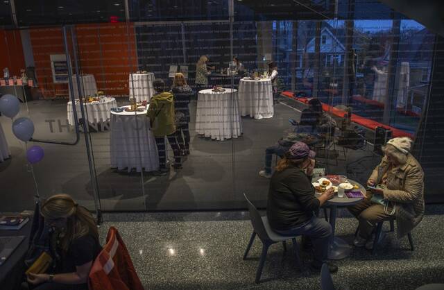 7939081_web1_gtr-lo-ladiesnight3-112424