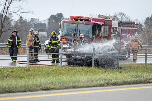 7948995_web1_vnd-rt28carfire1-111924-1-