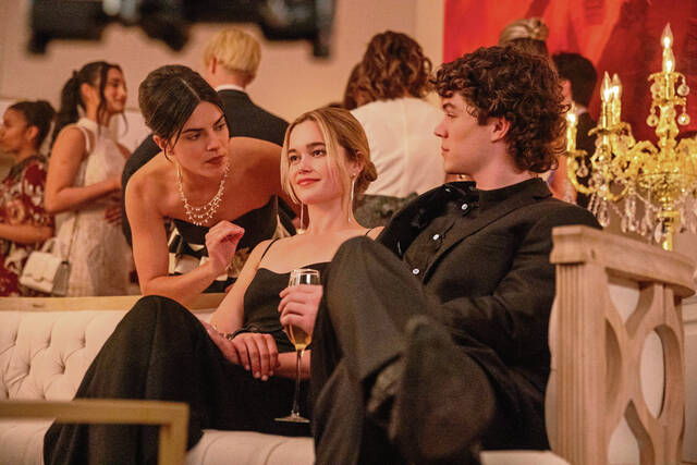 7953634_web1_ptr-TVTalk3-11222024-CruelIntentions