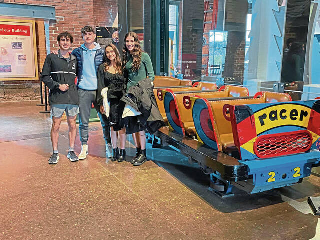 Quaker Valley, Sewickley Academy athletes proud to be chosen for WPIAL Sportsmanship Summit