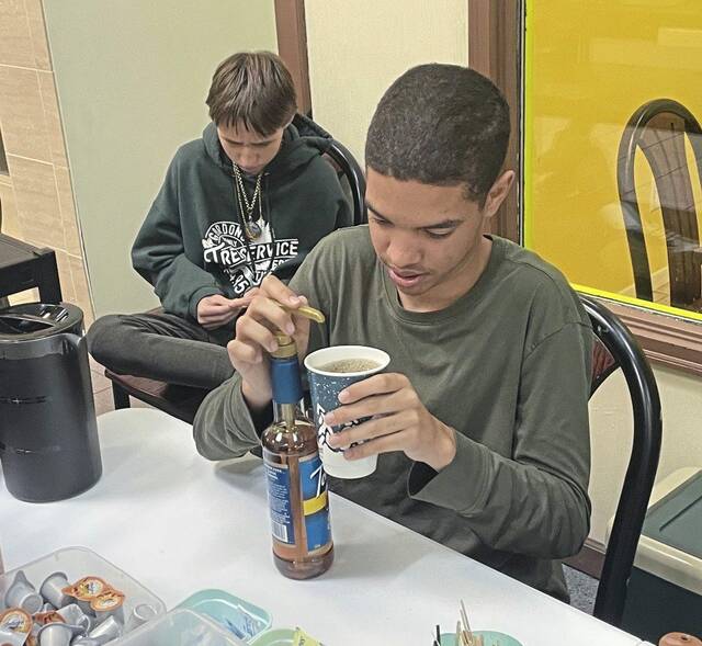 7959849_web1_vnd-Burrellcoffee2
