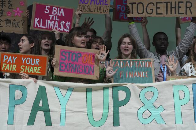 7963897_web1_7963897-6b3a6dc970bd4990986ab30874716504 7963897_web1_7963897-6b3a6dc970bd4990986ab30874716504