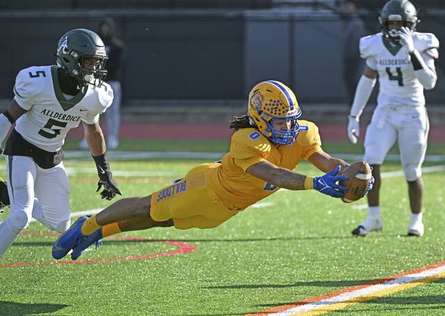 PIAA officials postpone PIAA football quarterfinal between Westinghouse, Bishop Guilfoyle