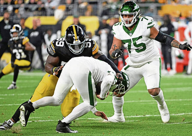7982178_web1_ptr-SteelersJets29-102124