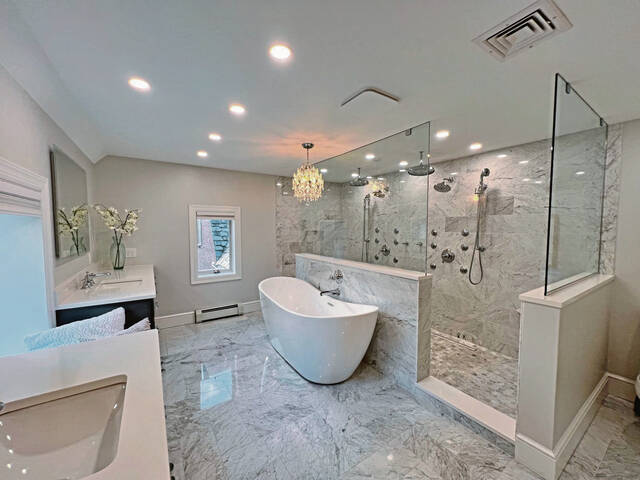 7969620_web1_her-house-120524-3