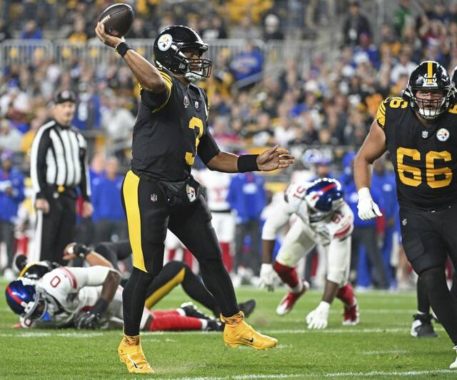 7990125_web1_ptr-SteelersGiants03-102924
