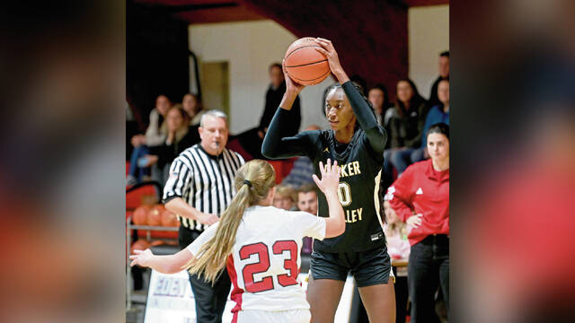 With colleges in hot pursuit, 6-5 guard Mimi Thiero leads Quaker Valley girls into season