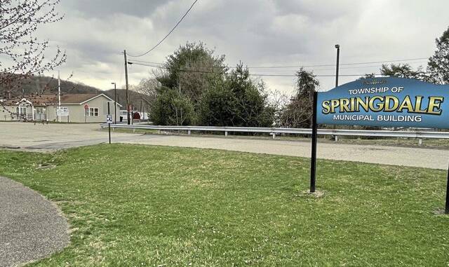 7992979_web1_vnd-SpringTwp