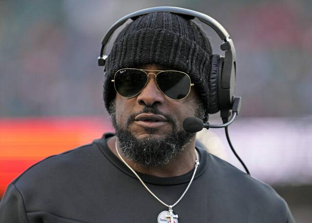 Steelers coach Mike Tomlin has ‘pretty exciting’ development on defense for Browns game<span class="headline-video">Video <i class="fa-solid fa-circle-play"></i></span>