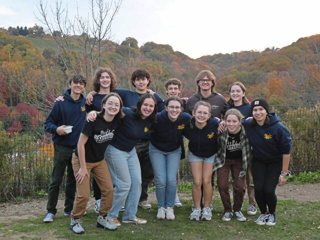 7993749_web1_nhj-rossconservationproject-121224-1