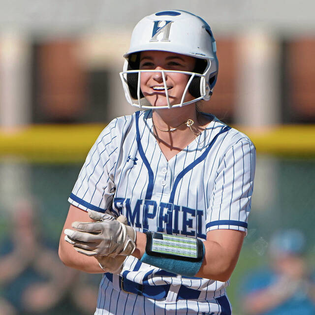 Softball smarts lead Hempfield catcher Ella Berkebile to Bucknell