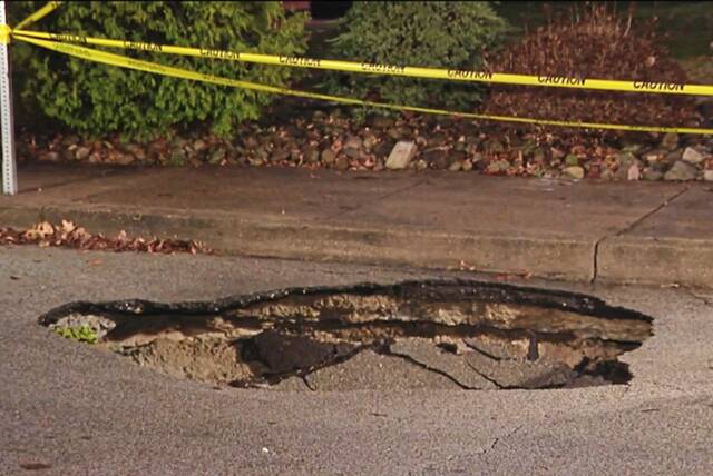 8015267_web1_ptr-MorningRoundupSinkhole-121124-001