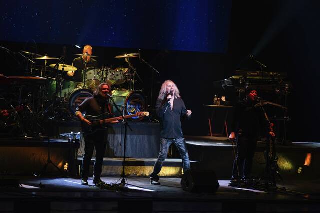 8019556_web1_ptr-KansasConcert6-121224