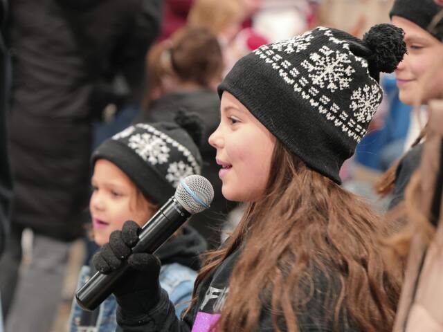 8022320_web1_naj-winterfest-121924-12