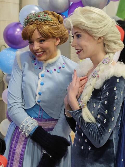 8022320_web1_naj-winterfest-121924-14