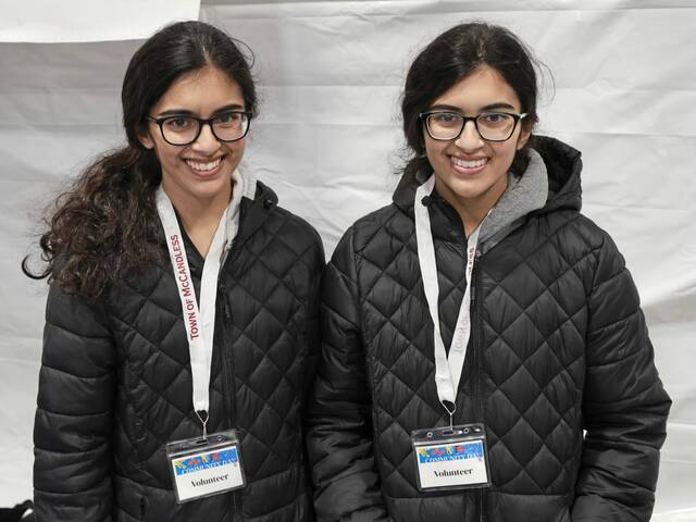 8022320_web1_naj-winterfest-121924-7