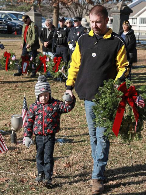 8035864_web1_bpj-wreathsacrossamerica-013025-6