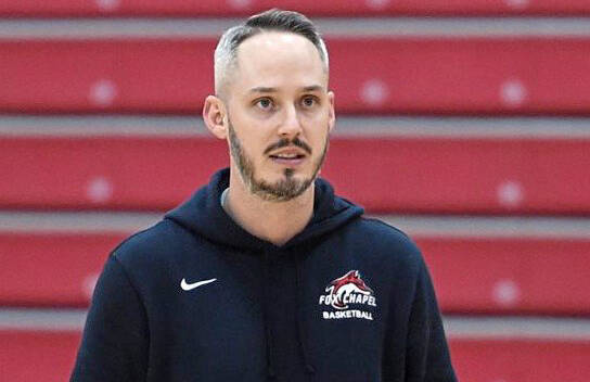 Alle-Kiski Valley girls basketball notes: Pair of teams kick off holiday event at PPG Paints Arena