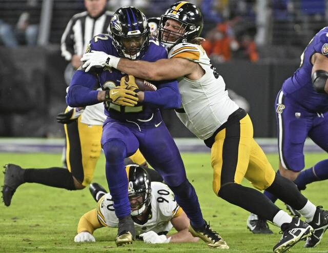 8050343_web1_ptr-SteelersRavens010-122224