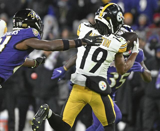8050343_web1_ptr-SteelersRavens12-122224