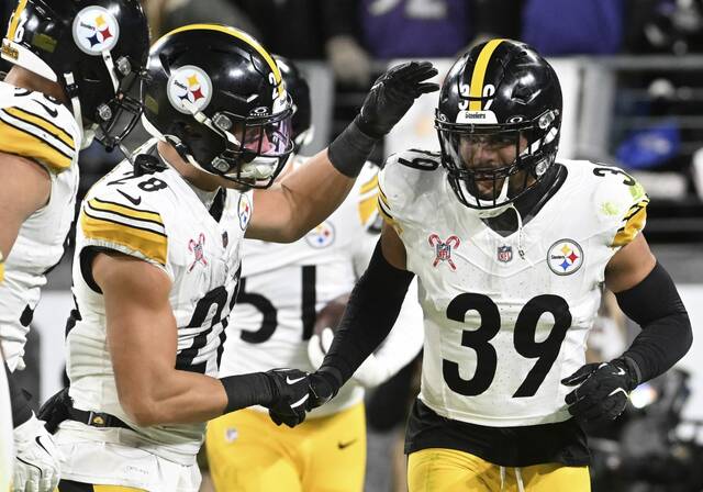 8050343_web1_ptr-SteelersRavens20-122224