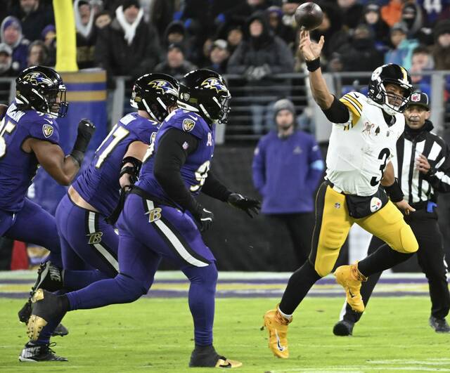 8050343_web1_ptr-SteelersRavens29-122224