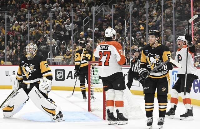 8054978_web1_ptr-PensFlyers08-122424