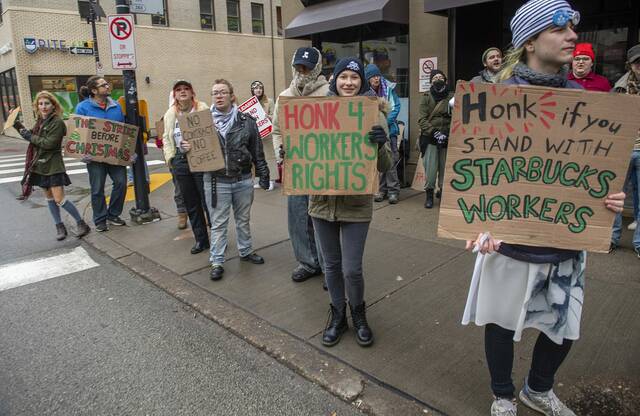 8058126_web1_ptr-StarbucksStrike4