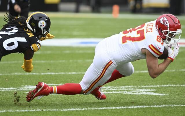 8058675_web1_ptr-SteelersChiefs05-1226
