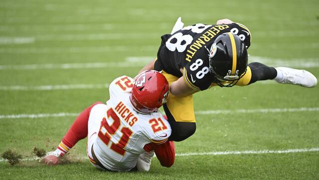 8058675_web1_ptr-SteelersChiefs34-1226