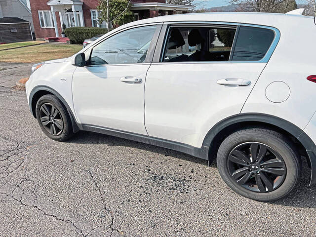 8063335_web1_vnd-newkencarthefts3-122824