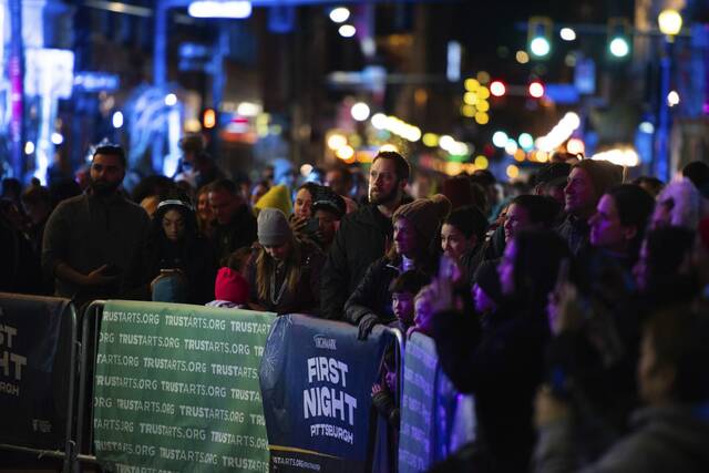 8072239_web1_ptr-FirstNight11-010125
