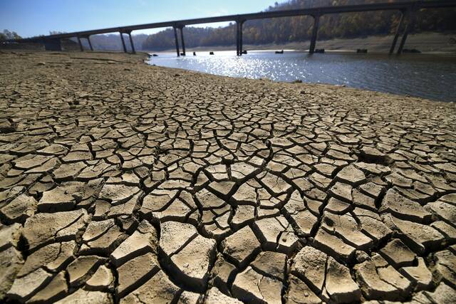 8044444_web1_GTR-climate