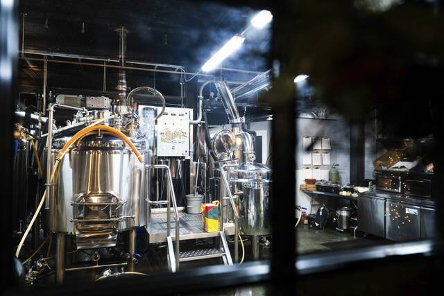 8070238_web1_vnd-LocalBreweries4-010425