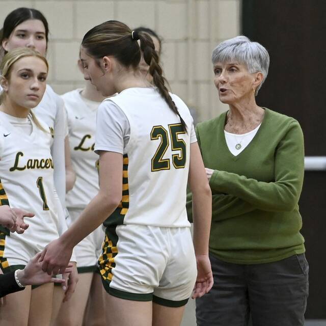 8076484_web1_vnd-DLgirlsBB-03