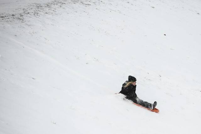 8090450_web1_gtr-lo-snowfeature001-010724