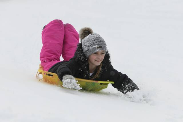 8090450_web1_gtr-lo-snowfeature002-010724