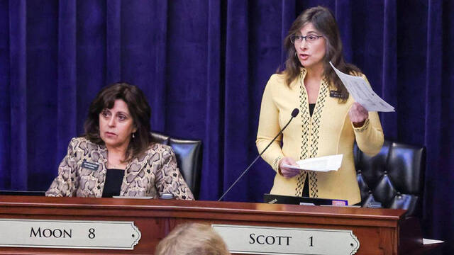 8091985_web1_US-NEWS-IDAHO-GAY-MARRIAGE-ID