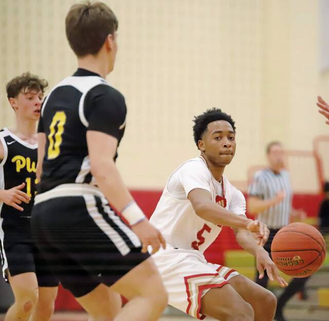 Penn Hills boys shake off early struggles, begin to hit stride