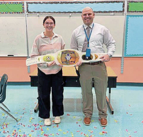 8103969_web1_vnd-LBGstudentaward-011125--5-