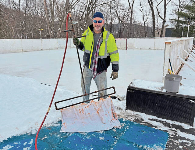 8104070_web1_vnd-BackyardIce-011225--1-