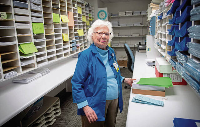 8104439_web1_gtr-Volunteer99yo10-011425